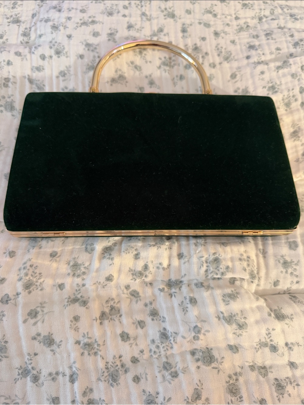 House of Harlow 1960 Emerald Green Velvet Box Clutch with Gold Handle - Picture 4 of 12